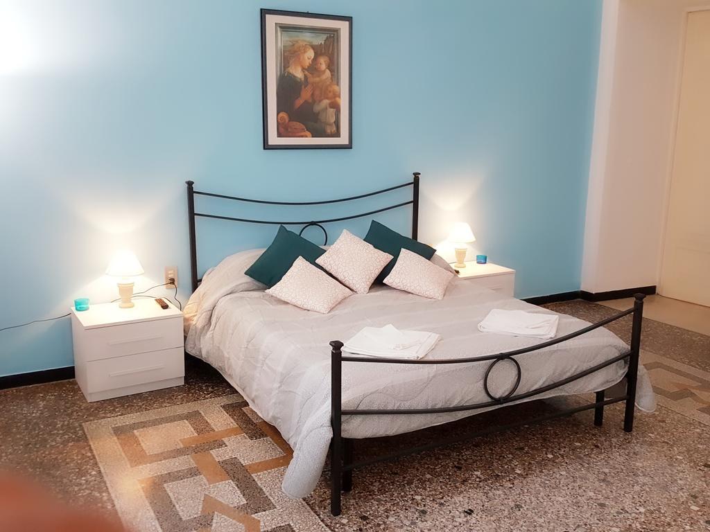 Royal Suite Genoa Bagian luar foto