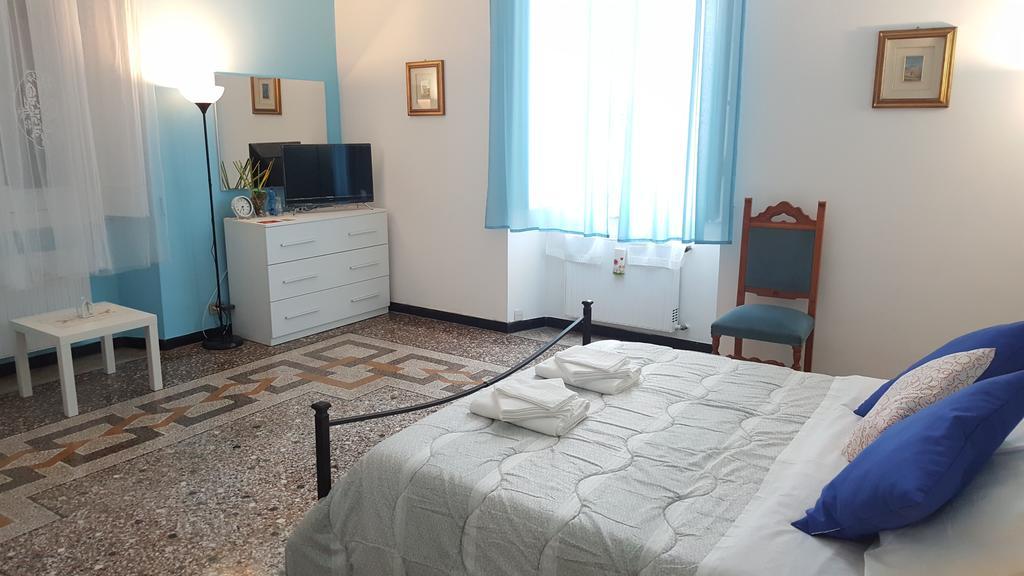 Royal Suite Genoa Bagian luar foto