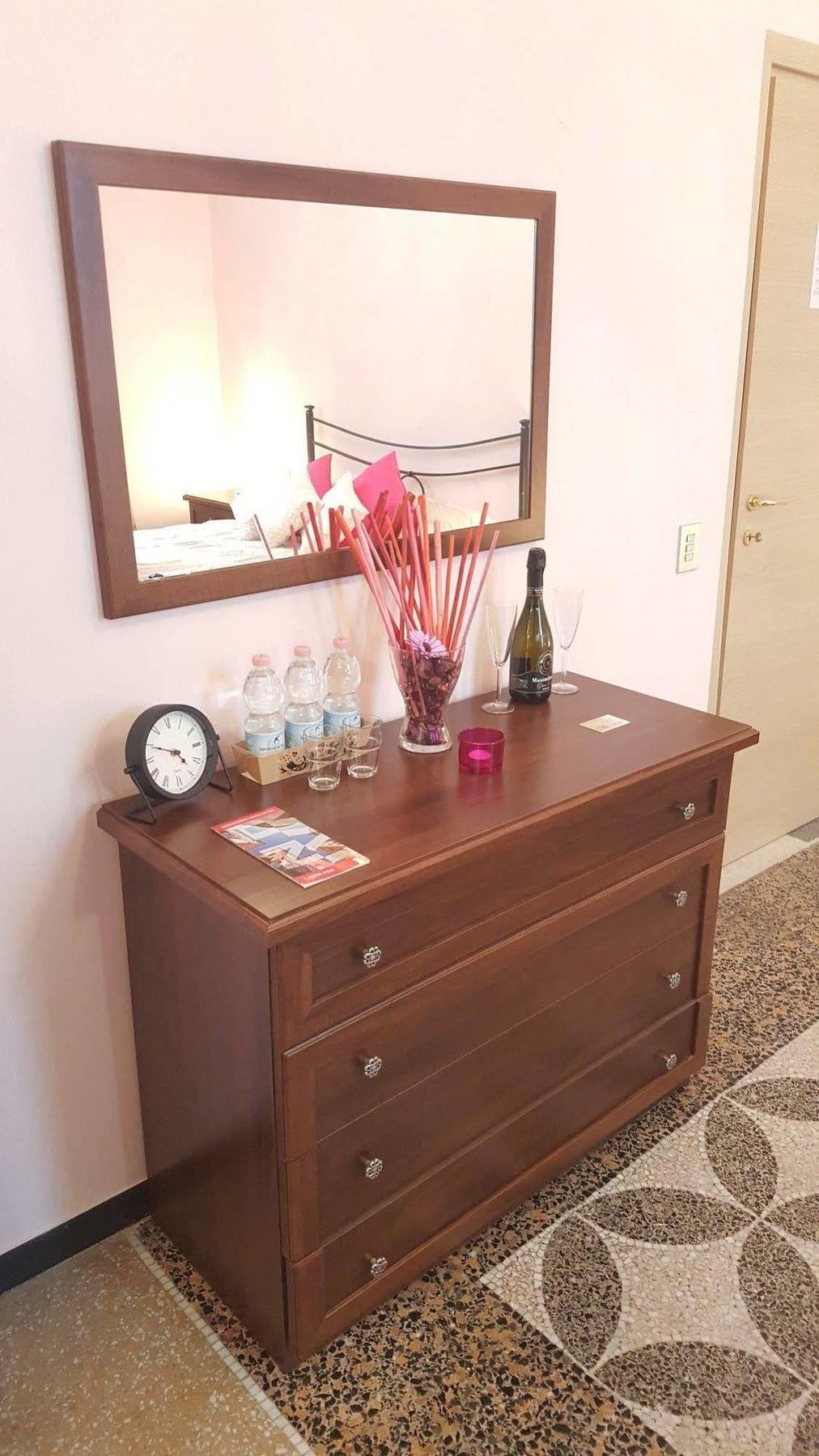 Royal Suite Genoa Bagian luar foto