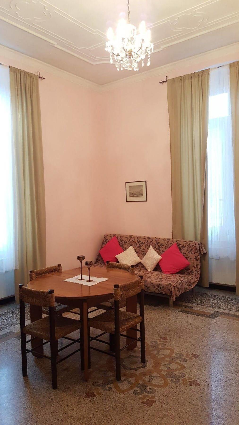 Royal Suite Genoa Bagian luar foto